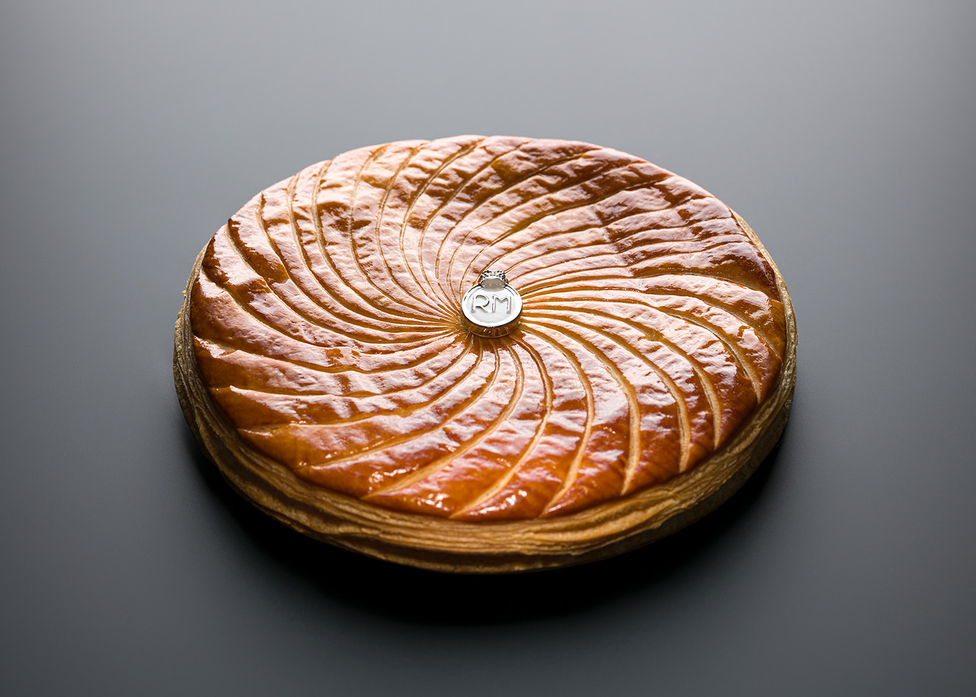 Le Chef Pâtissier du Royal Monceau-Raffles Paris prolonge les festivités