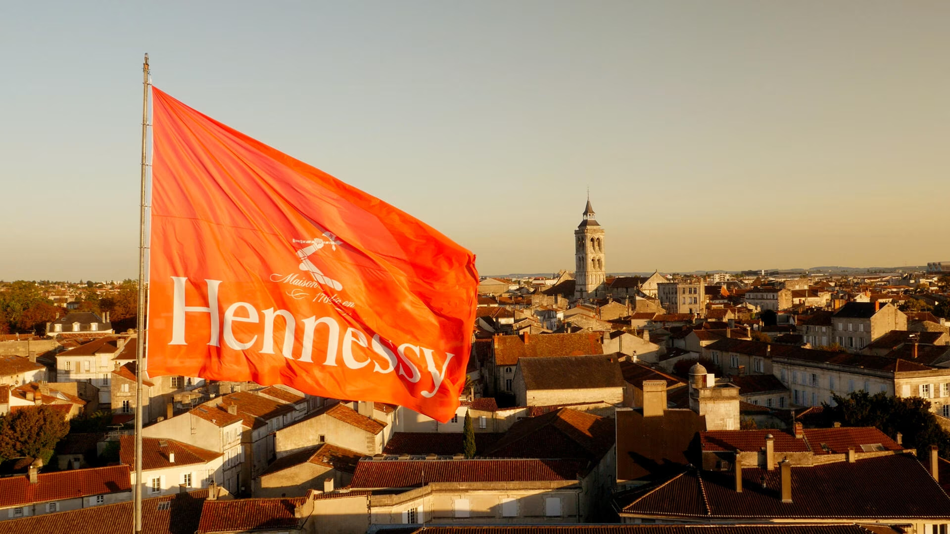 A Cognac, spectaculaire et nouvelle offre de visites pour Hennessy« MOBILIS’ » 