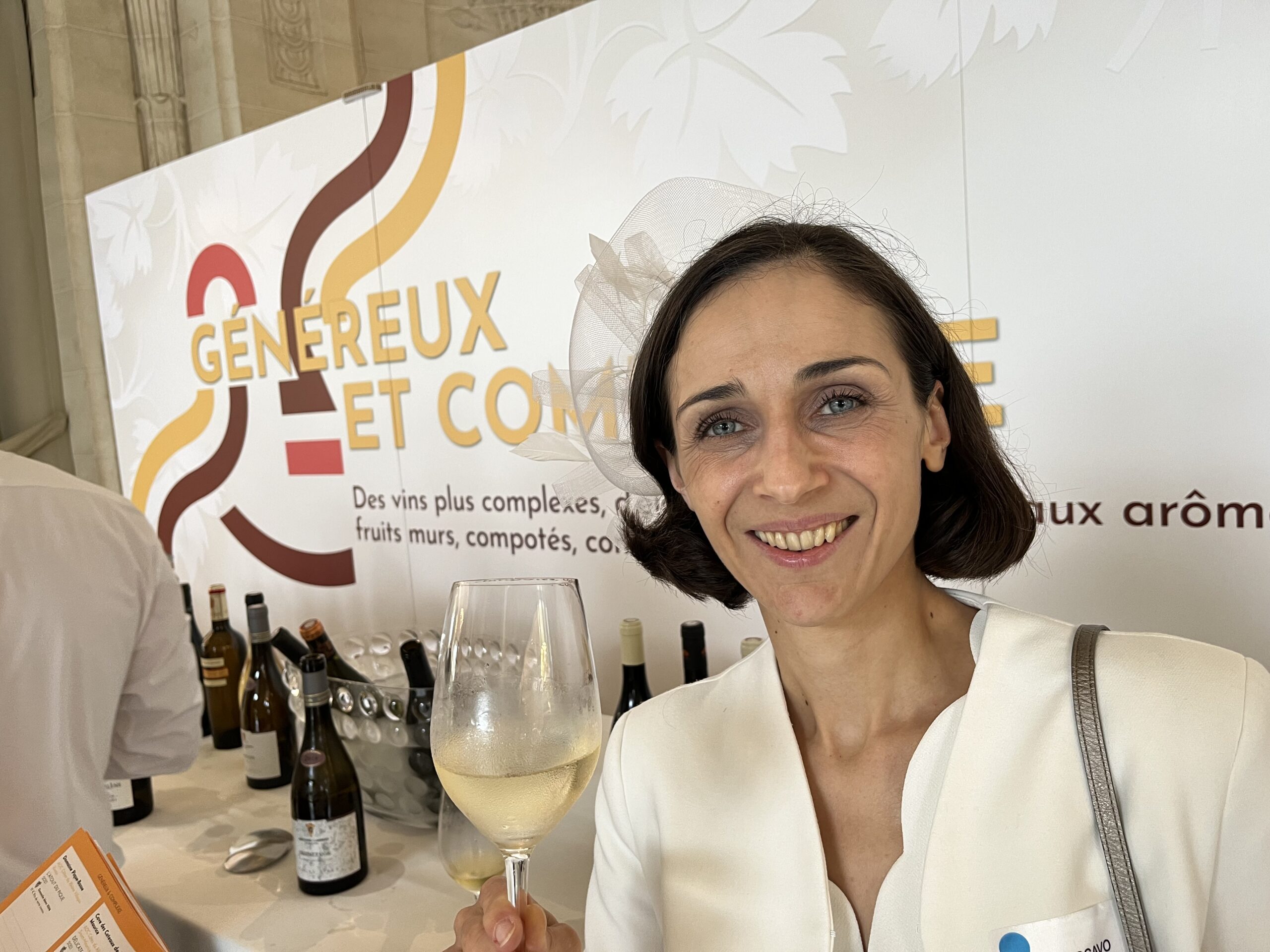 Les Vignobles de la Vallée du Rhône s’habillent de blanc par Julia Scavo DipWSET