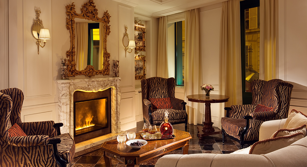 Au cœur de l’Hôtel Splendide Royal : tea-time chicissime à La Loggia.