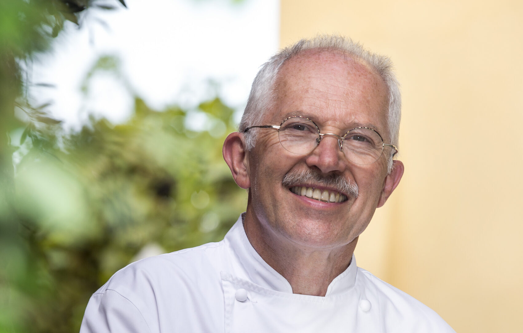 Un festin étoilé à La Bastide Saint Antoine 