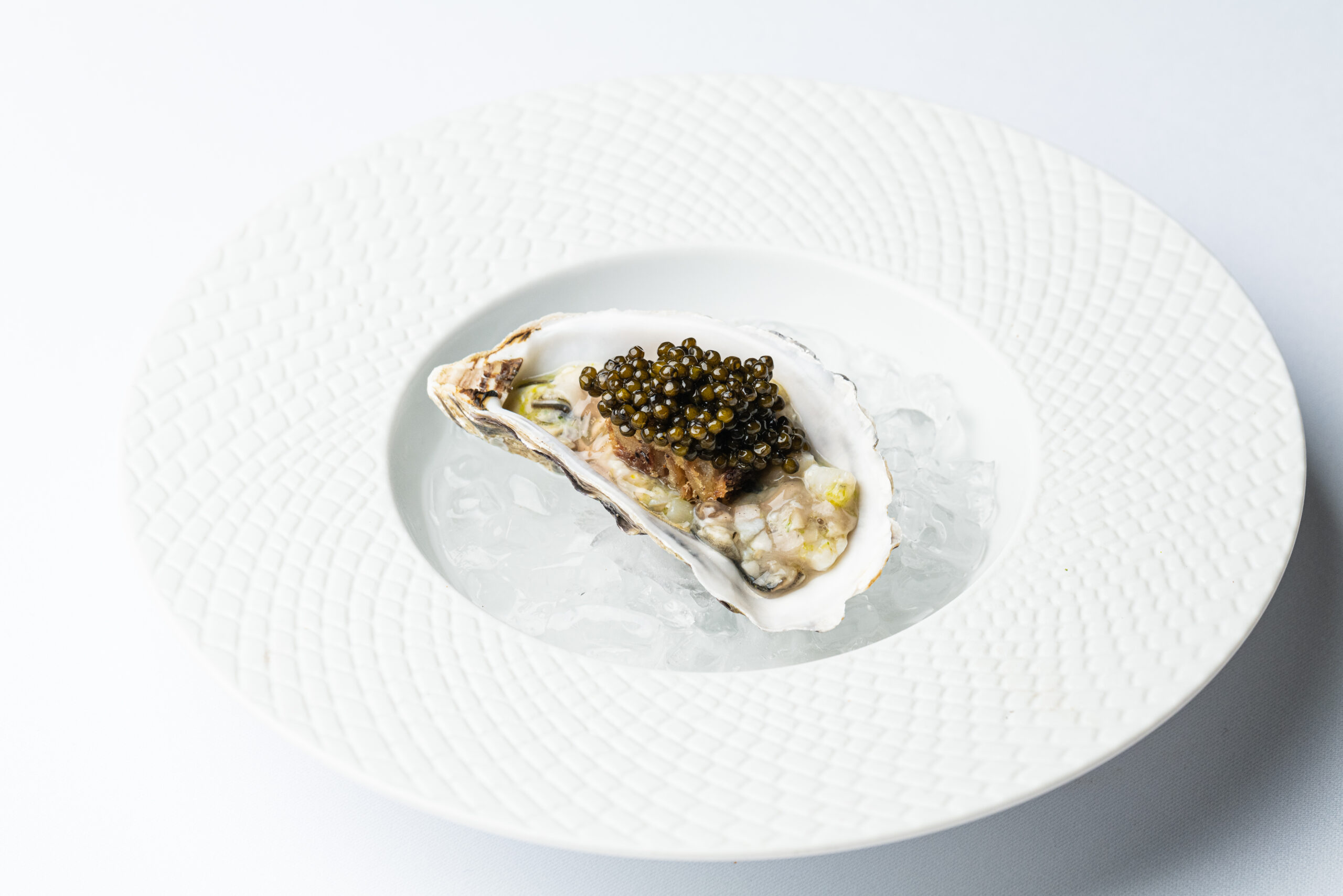 Huître, cochon, caviar,