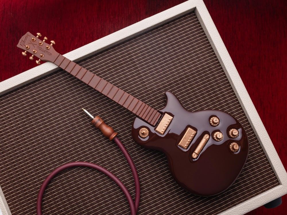 Le Kimpton St Honoré : une bûche rock and roll