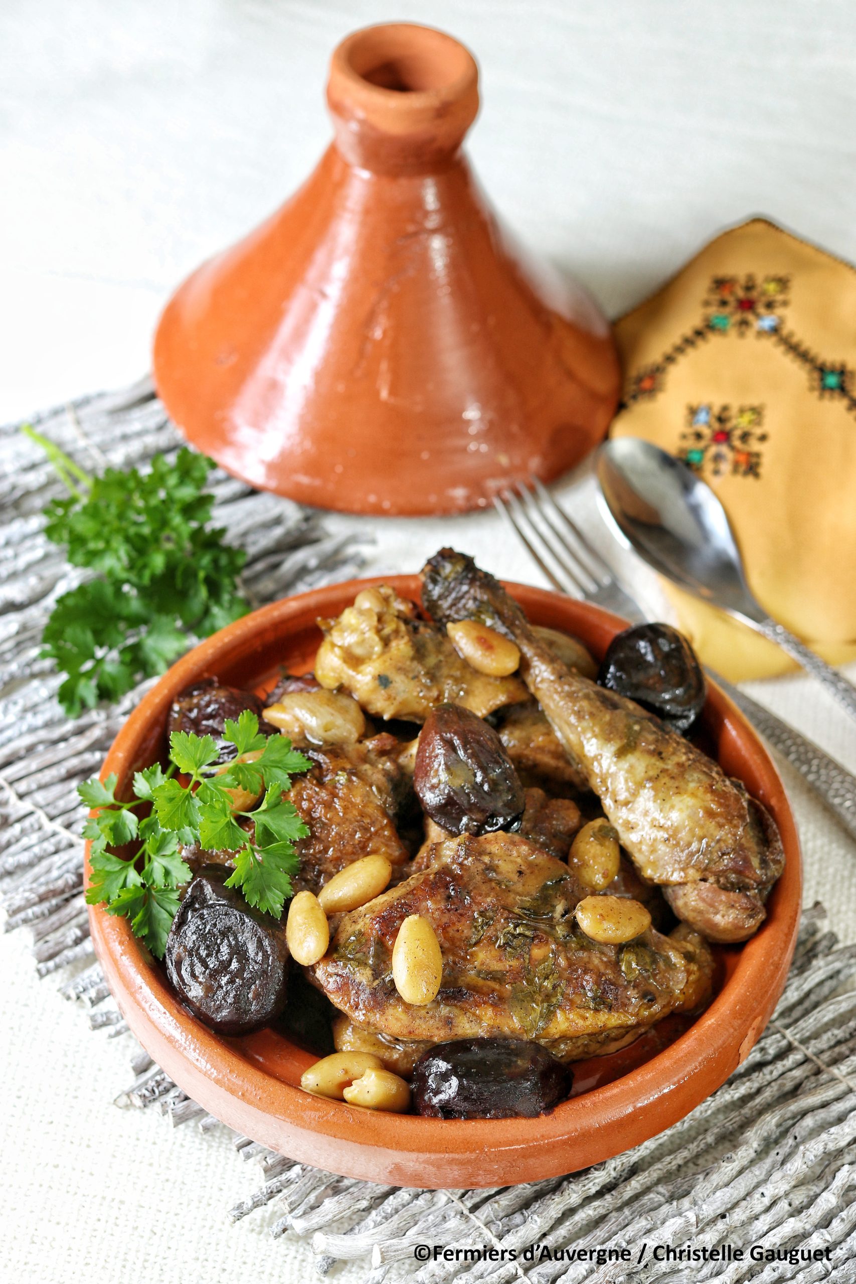 Tajine de Pintade aux pruneaux